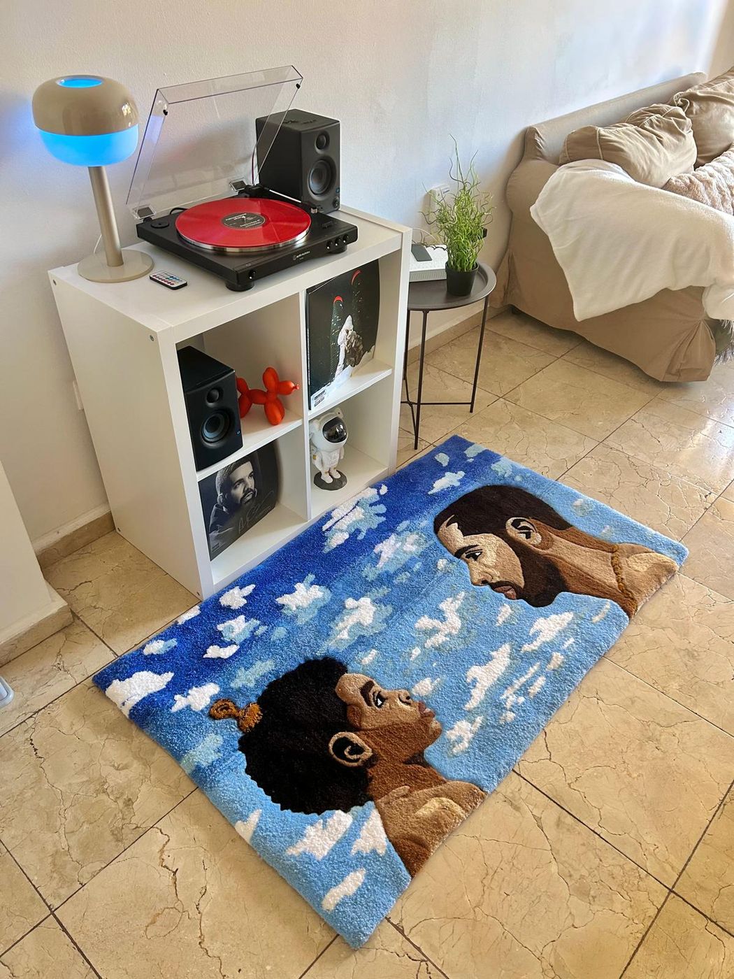 Alfombra tufting personalizada de la portada de Drake